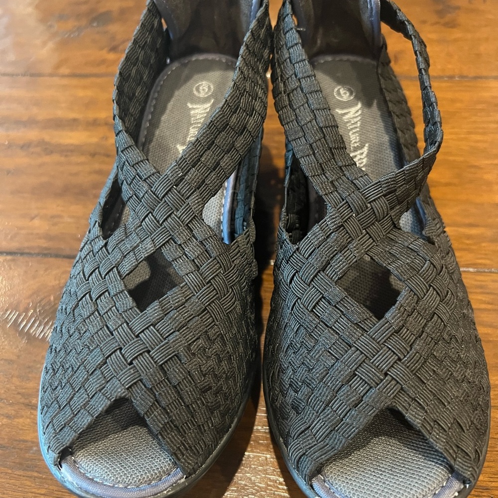 Woven wedges